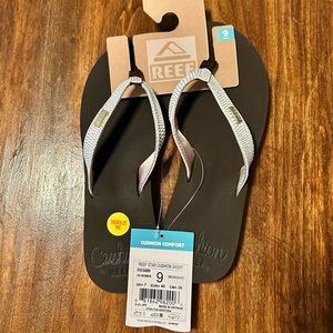 Sz 9 Reef star sassy comfort flip flops